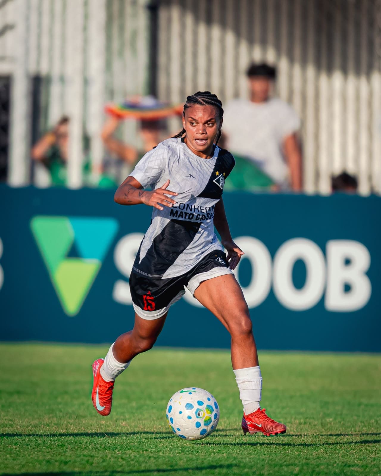 Joycinha, Extrema